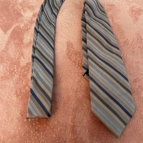 Calvin Klein Blue and Gray Striped Tie - Picture 4 of 8
